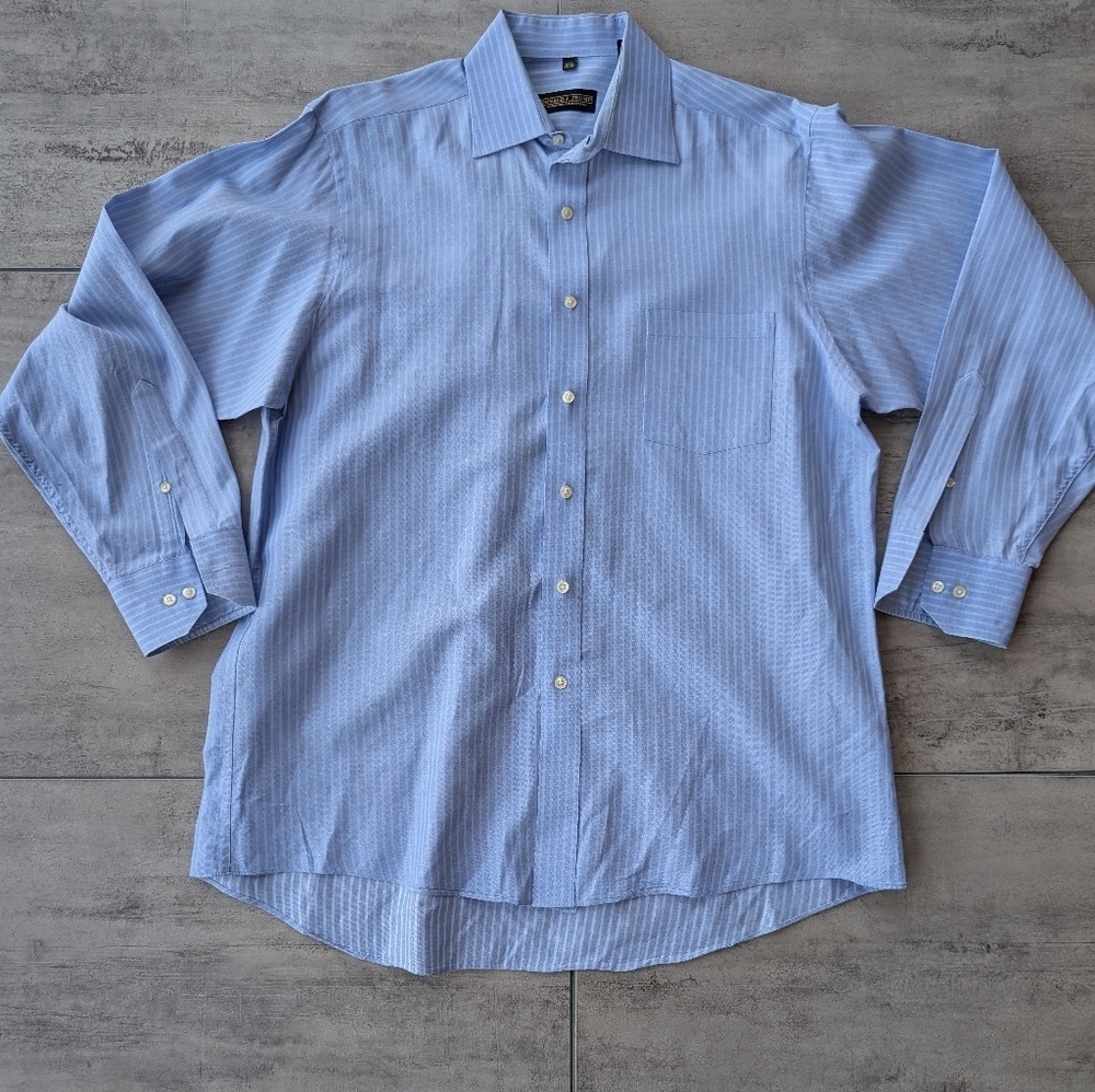 Donald J Trump Signature Collection Blue Striped Long Sleeve Button Down 34